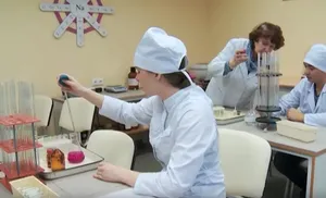 Стартовала заявочная кампания на получение именной стипендии Губернатора ЯНАО