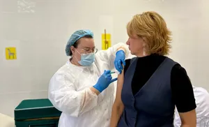 Укол в плечо. В Салехарде продолжается иммунизация населения