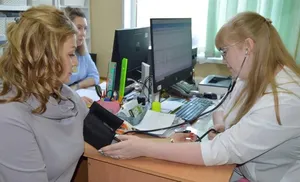 Мужчины в отстающих. Женщины к здоровью относятся вдвое бережнее