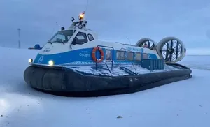 9 ноября между городами Салехард-Лабытнанги запустили движение судов на воздушной подушке "Нептун-23"