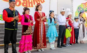 Рецепт счастья. Изюминкой Сабантуя в нашем городе стали творческие семейные «баттлы»