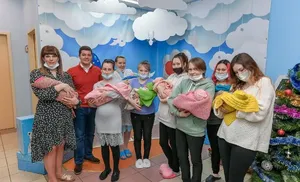 В последний день 2021 года в Салехарде на свет появились сразу восемь малышей