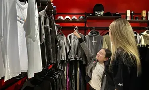 В окружной столице появился первый магазин для оплат по электронным сертификатам «Морошка»