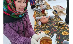 На ярмарку за подарками. В Обдорском остроге по выходным устраивают предновогодье