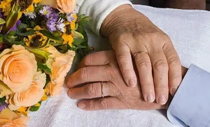 Семейные пары в связи с 50-летним и более юбилеем супружеской жизни имеют право на предоставление единовременной выплаты