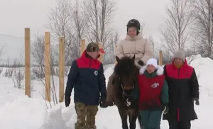 В Салехарде дан старт восьмому сезону занятий иппотерапией