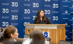 Анастасия Казанцева провела урок о работе Заксобрания для студентов Ямала