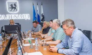 Салехардские депутаты провели «депутатский час»