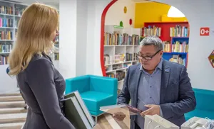 Национальная библиотека Ямала получила в дар коллекцию ценных геологических изданий