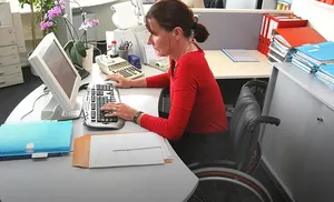 Лучшие проекты по трудоустройству инвалидов получат гранты губернатора