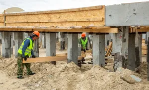 Малосемейка для новичков. К приглашению поработать ещё и ордер на жильё