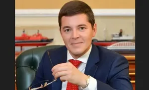 Поздравление губернатора ЯНАО Д.А. Артюхова с Днем семьи, любви и верности