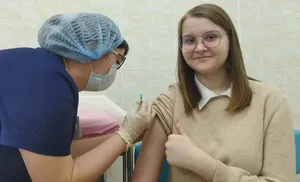 На Ямале продолжается кампания по вакцинации подростков от коронавирусной инфекции