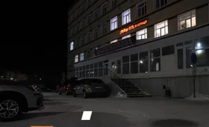 Когда город почти спал, в окружной поликлинике кипела жизнь