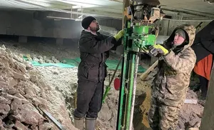 Ямальские ученые-мерзлотоведы продолжают работу по мониторингу капитальных объектов в окружной столице