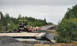 На автодороге Сургут-Салехард отремонтируют три моста