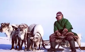 Рэпер из Тамбейской тундры. Не ждёт особого приглашения на сцену