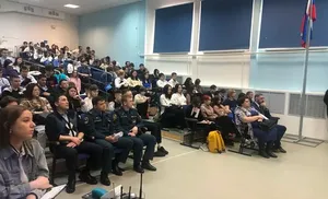 Салехард принял эстафету у Лабытнанги по профориентационному проекту «Рабочие профессии. Взгляд в будущее»