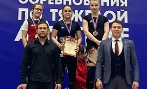 Салехардская фаворитка поднялась на пьедестал с золотой медалью