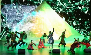 Губернатор Ямала поздравил работников культуры