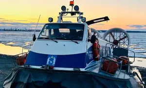 На переправе Салехард-Лабытнанги суда на воздушных подушках прекратили перевозку пассажиров