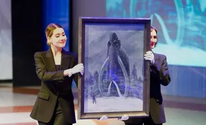 Дмитрий Артюхов принял участие в благотворительном аукционе