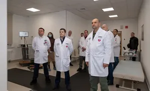 Дмитрий Артюхов и Артем Жога посетили Уренгойское месторождение и отделение реабилитации в Новом Уренгое