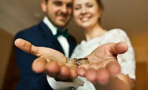 На Ямале начали досрочно выдавать сертификаты для молодоженов