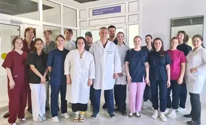 Около 370 начинающих медиков проходят летнюю стажировку в лечебных учреждениях региона