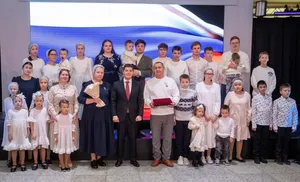 В Салехарде вручили награды за достойное выполнение родительского долга