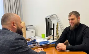 В региональных и муниципальных ведомствах проходит стажировка ветеранов СВО в рамках программы "Герои Ямала"