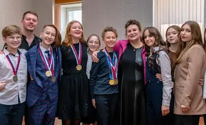 Медаль за творчество. Салехардские звёздочки покорили очередную вершину