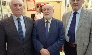 Школьный путь учёного Владимира Якименко. Из первой школы окружной столицы на свой главный урок