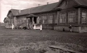 От фельдшерско-акушерской школы до медучилища