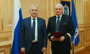 Ямальских авиаторов наградили за профессионализм и верность делу