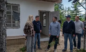 Первая остановка в Честном маршруте Дмитрия Артюхова – будущий музей лагерного пункта «Глухариный»