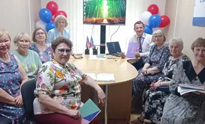 Старшее поколение в безопасности: "Ростелеком" научил пожилых граждан Салехарда защищаться от интернет-мошенников