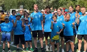 249 детей из подшефного Ямалу Волновахского муниципального округа вернулись домой после смены в детском лагере "Вита" в Анапе