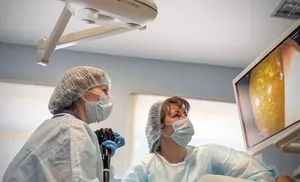 Салехардские эндоскописты начали применять инновационную методику лечения опухолей кишечника