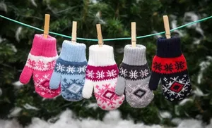 В Салехарде стартовала благотворительная творческая акция «Вместе теплее»