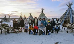 Дмитрий Артюхов провел для салехардских школьников экскурсию на стойбище оленеводов