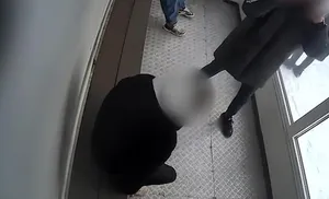 Теплому остановочному павильону в Салехарде опять не повезло