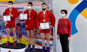 Салехардский самбист поднялся на окружной пьедестал