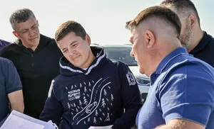 Дмитрий Артюхов оценил ход ремонта главной трассы Ямала и осмотрел объекты в Надыме