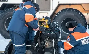 Спасатели-водолазы отрабатывали навыки по поиску затонувших предметов на реке Полябта