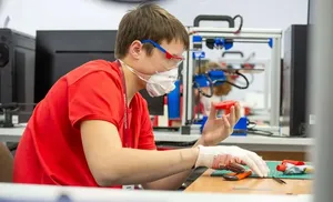 Дмитрий Артюхов поздравил ямальцев с Днем российского студенчества