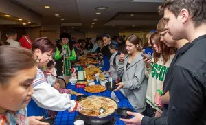 Светлые люди в музее. О вечном – через историю, музыку, танцы, национальную кухню