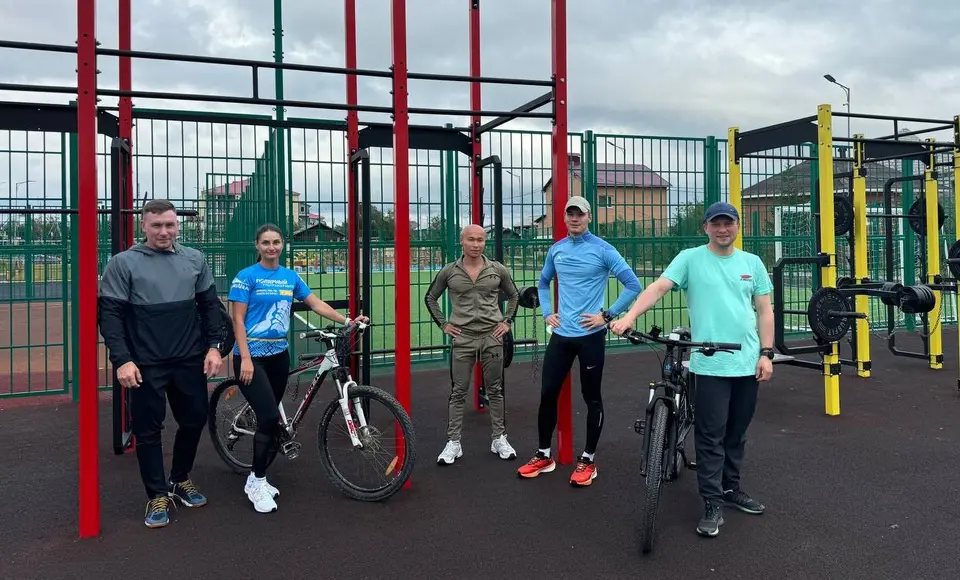 Бодры и активны смолоду. Для них физическая культура и спорт – неотъемлемая часть жизни