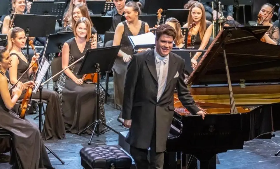 До 20 декабря продлён приём заявок на конкурс «Симфония Ямала»