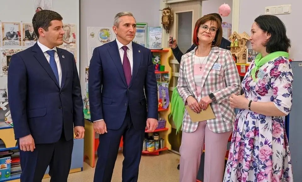 На Ямале с рабочим визитом побывал губернатор Тюменской области Александр Моор